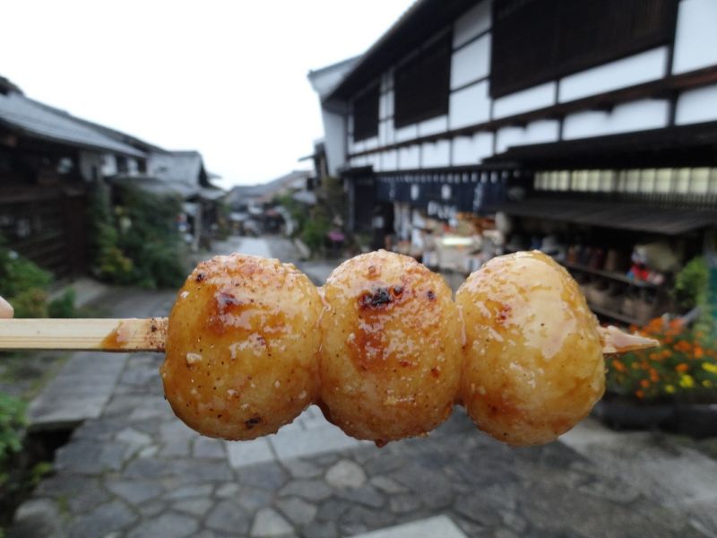 gohei mochi tròn.